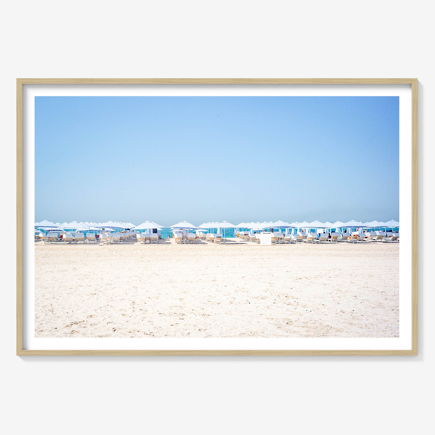 BEACH CLUB
