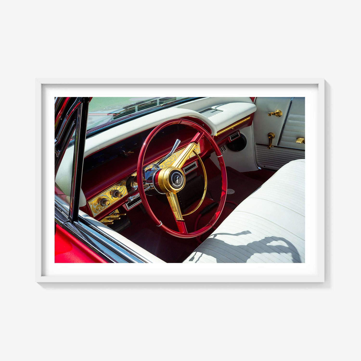 GOLD AND RED CLASSIC DASH