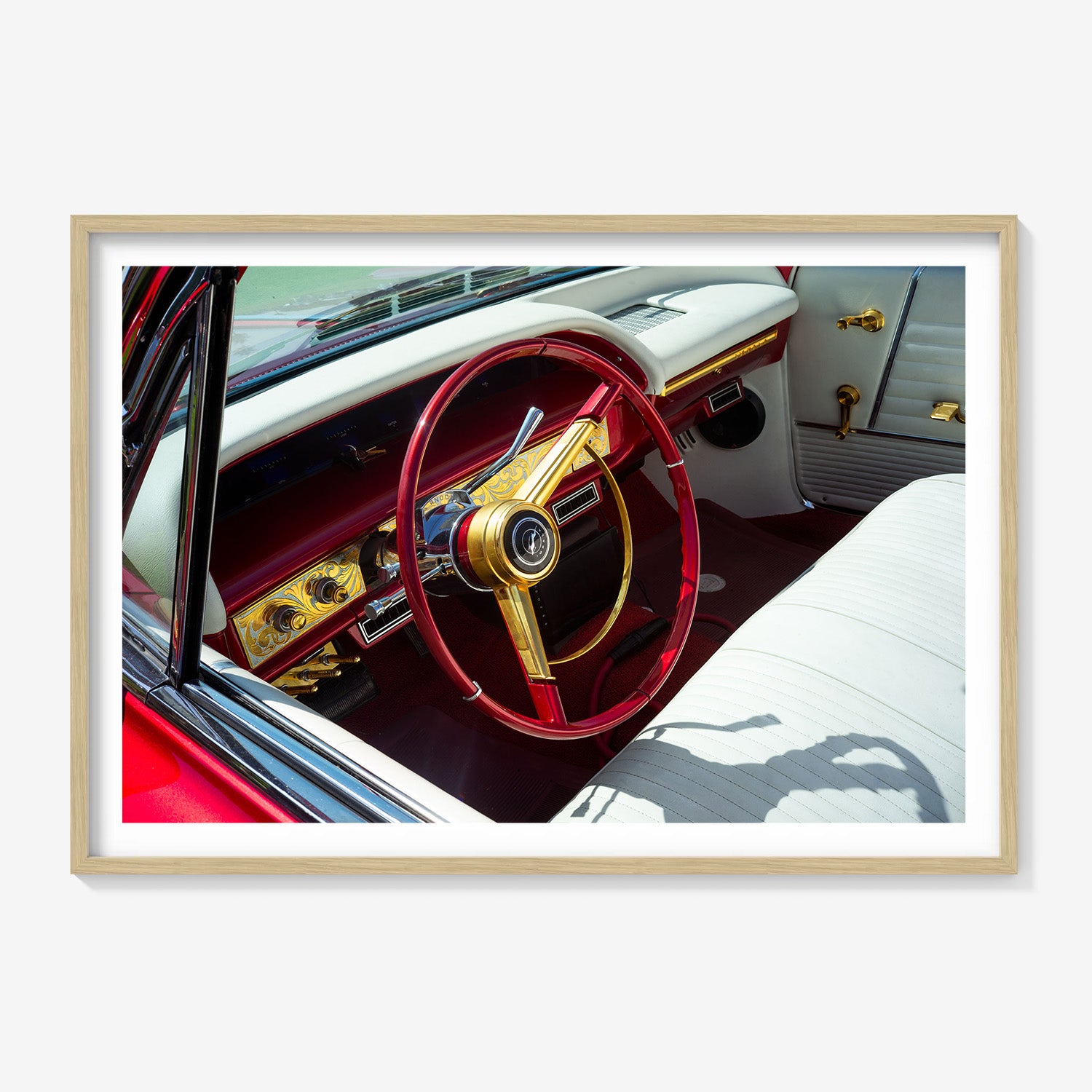 GOLD AND RED CLASSIC DASH
