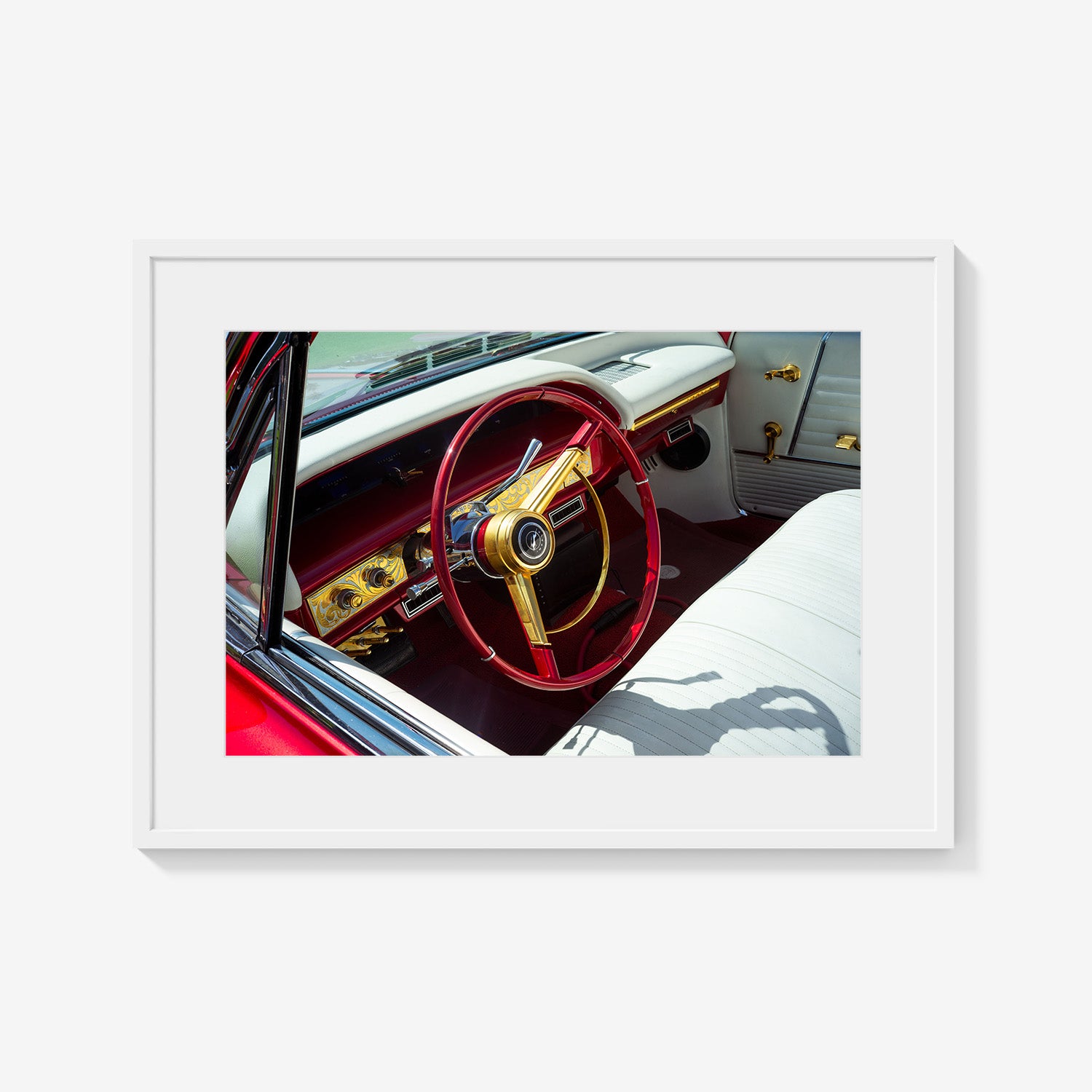 GOLD AND RED CLASSIC DASH