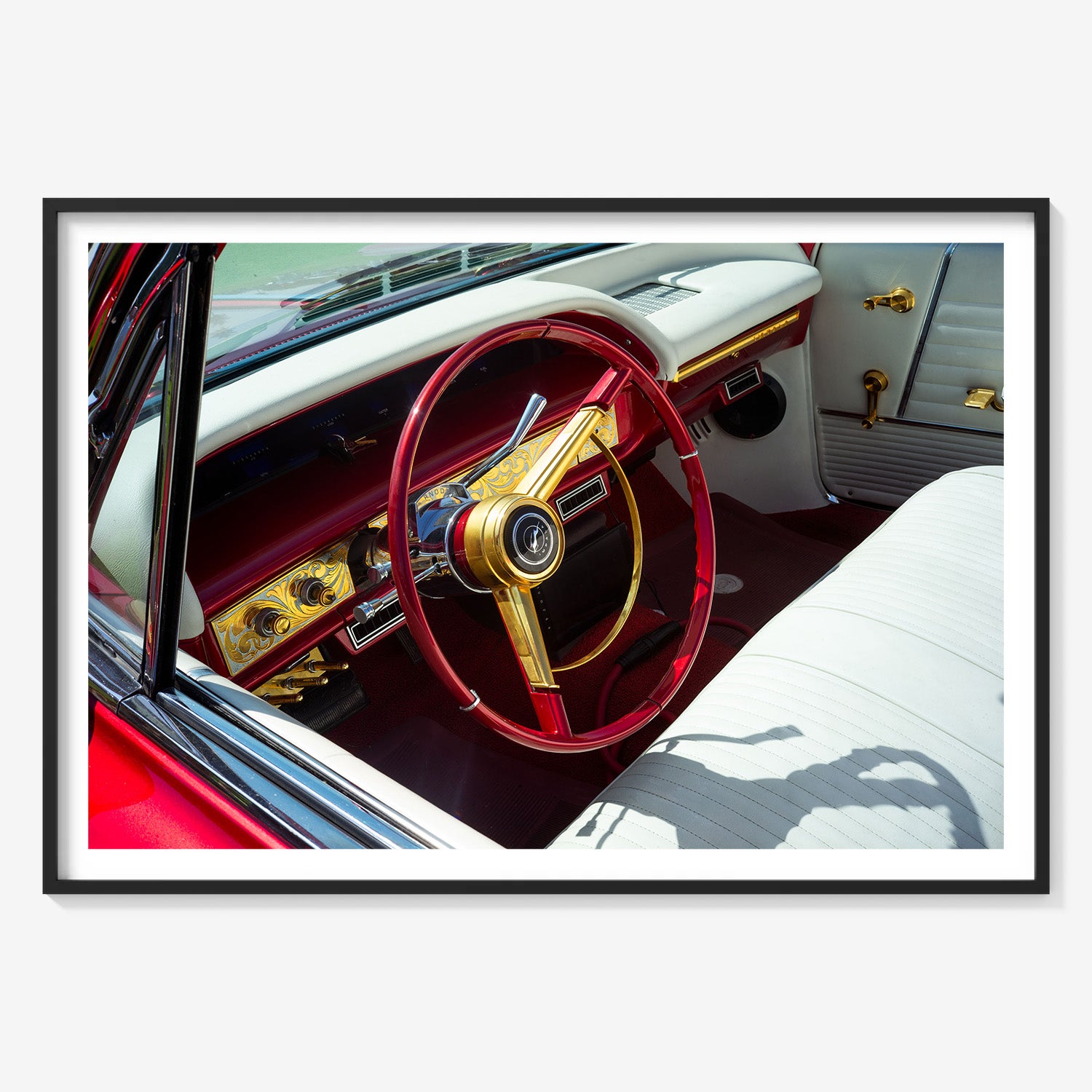 GOLD AND RED CLASSIC DASH