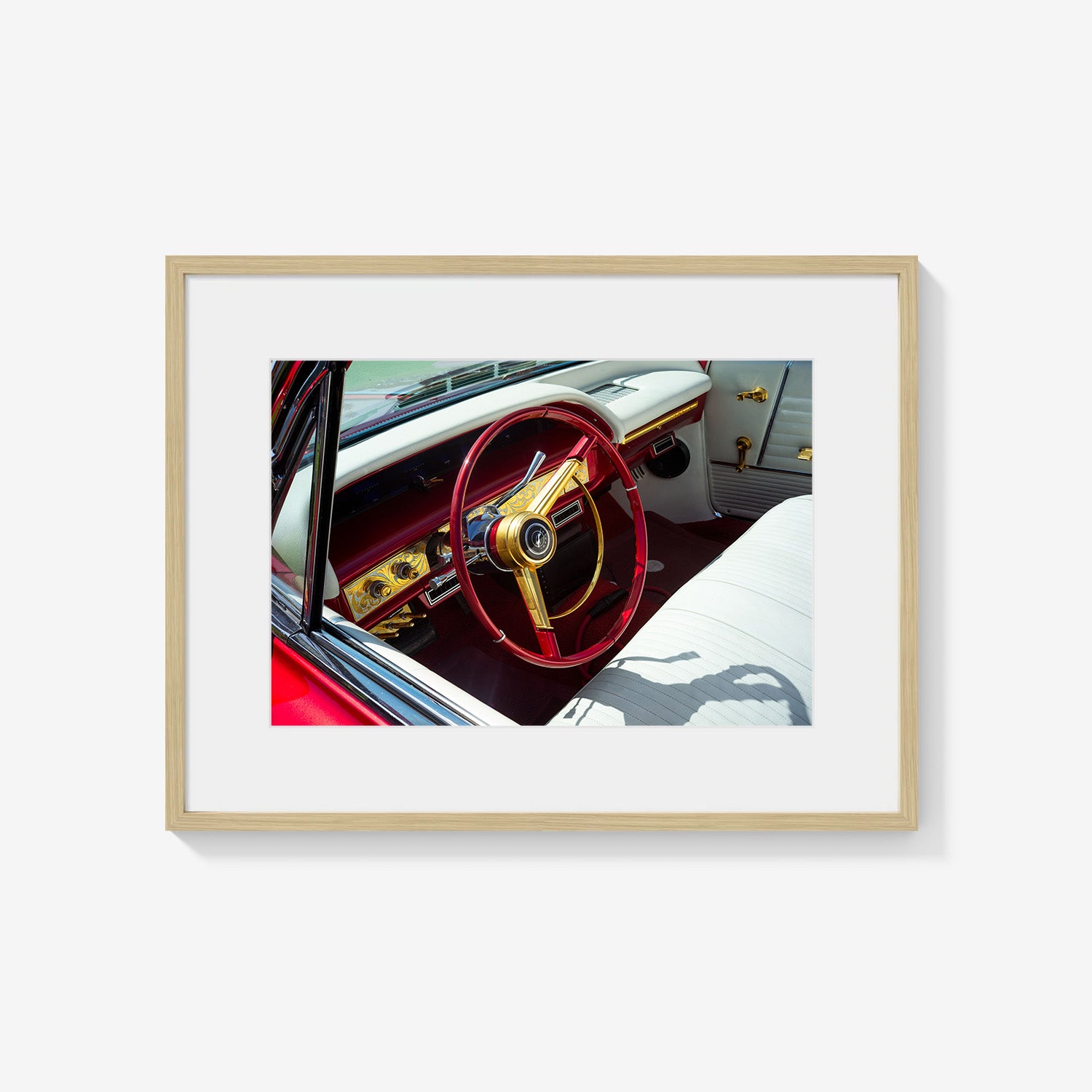 GOLD AND RED CLASSIC DASH
