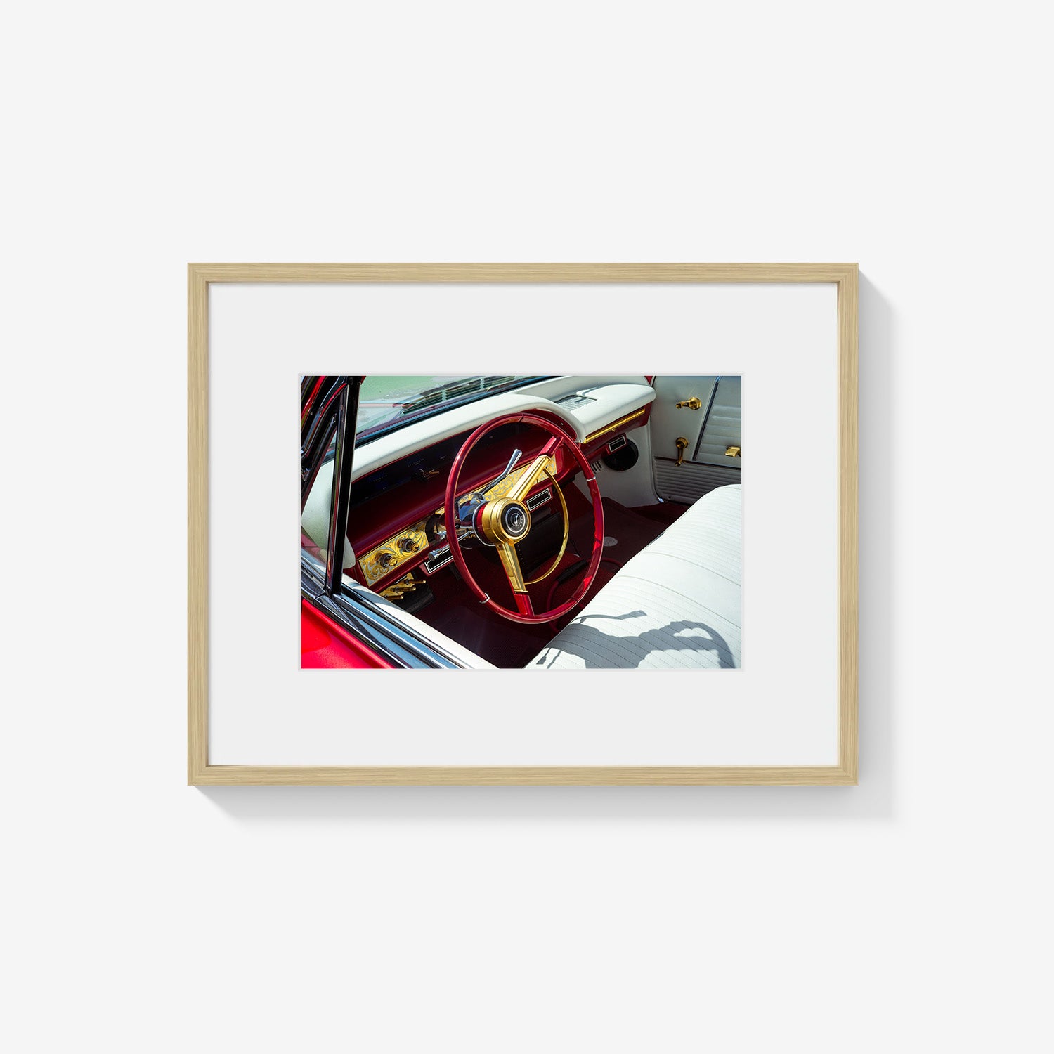 GOLD AND RED CLASSIC DASH