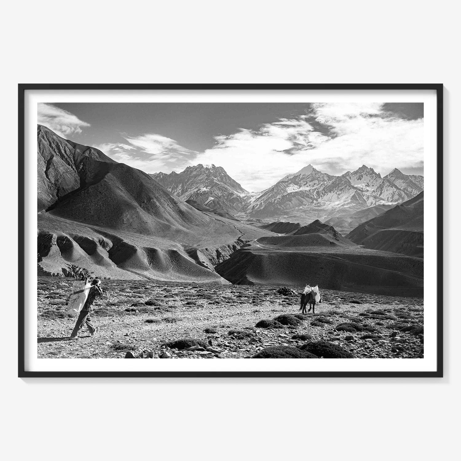 MOUNTAIN NOMAD