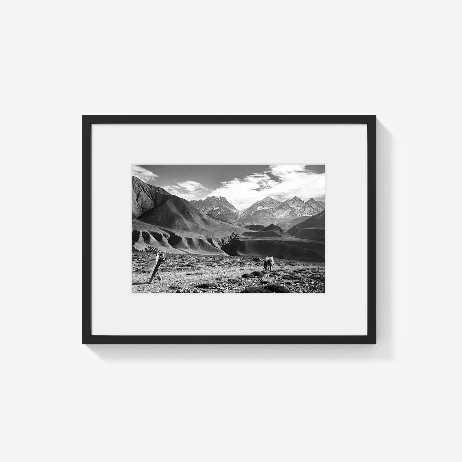 MOUNTAIN NOMAD